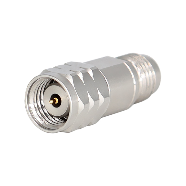 1.85公头转2.4母头 50GHz 高频转接器