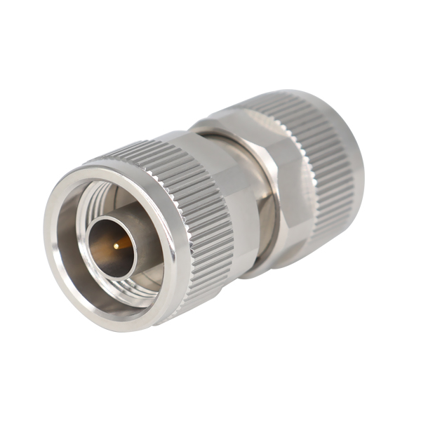 N公头转N公头 18GHz 高频转接器