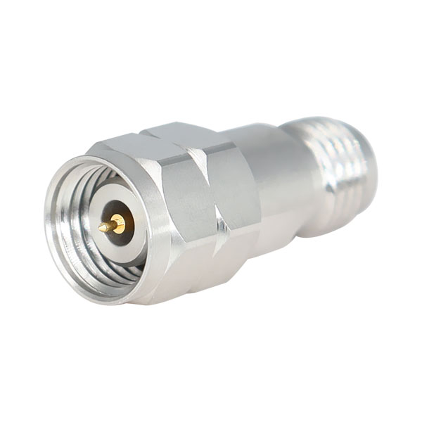 2.4公头转2.92母头 40GHz 高频转接器